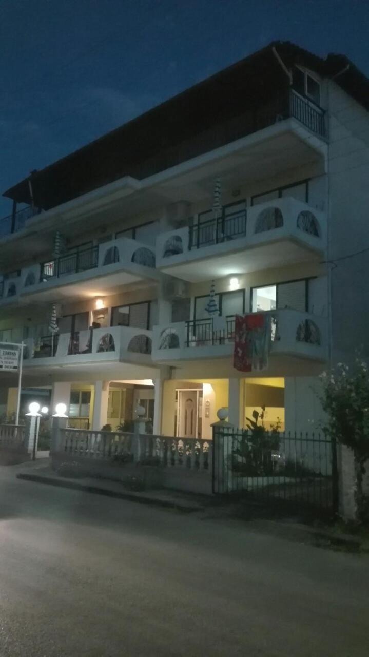 Hause Zorbas Aparthotel Paralia Dionysiou Phòng bức ảnh
