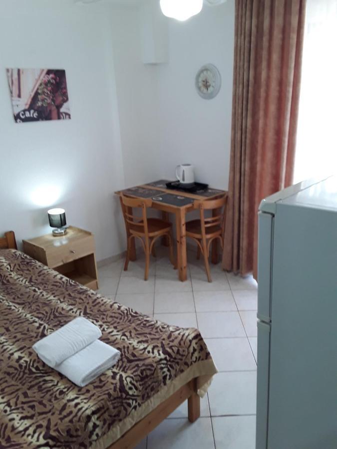 Hause Zorbas Aparthotel Paralia Dionysiou Ngoại thất bức ảnh